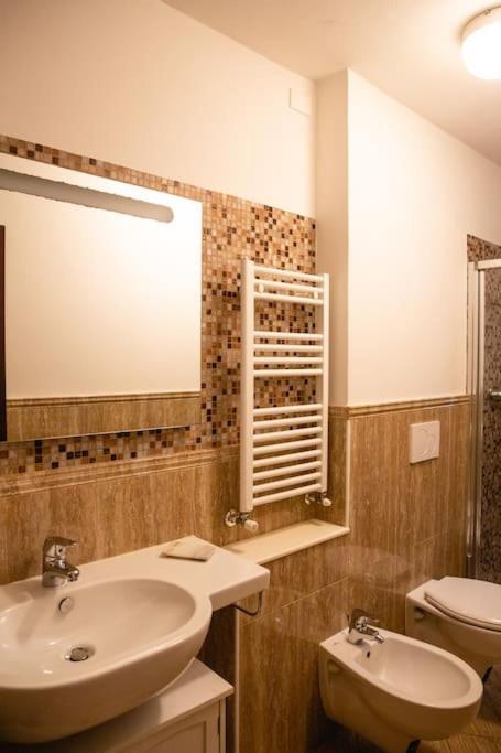 Lovely Portion Of Property Few Steps From Basilica Santa Croce 피렌체 외부 사진