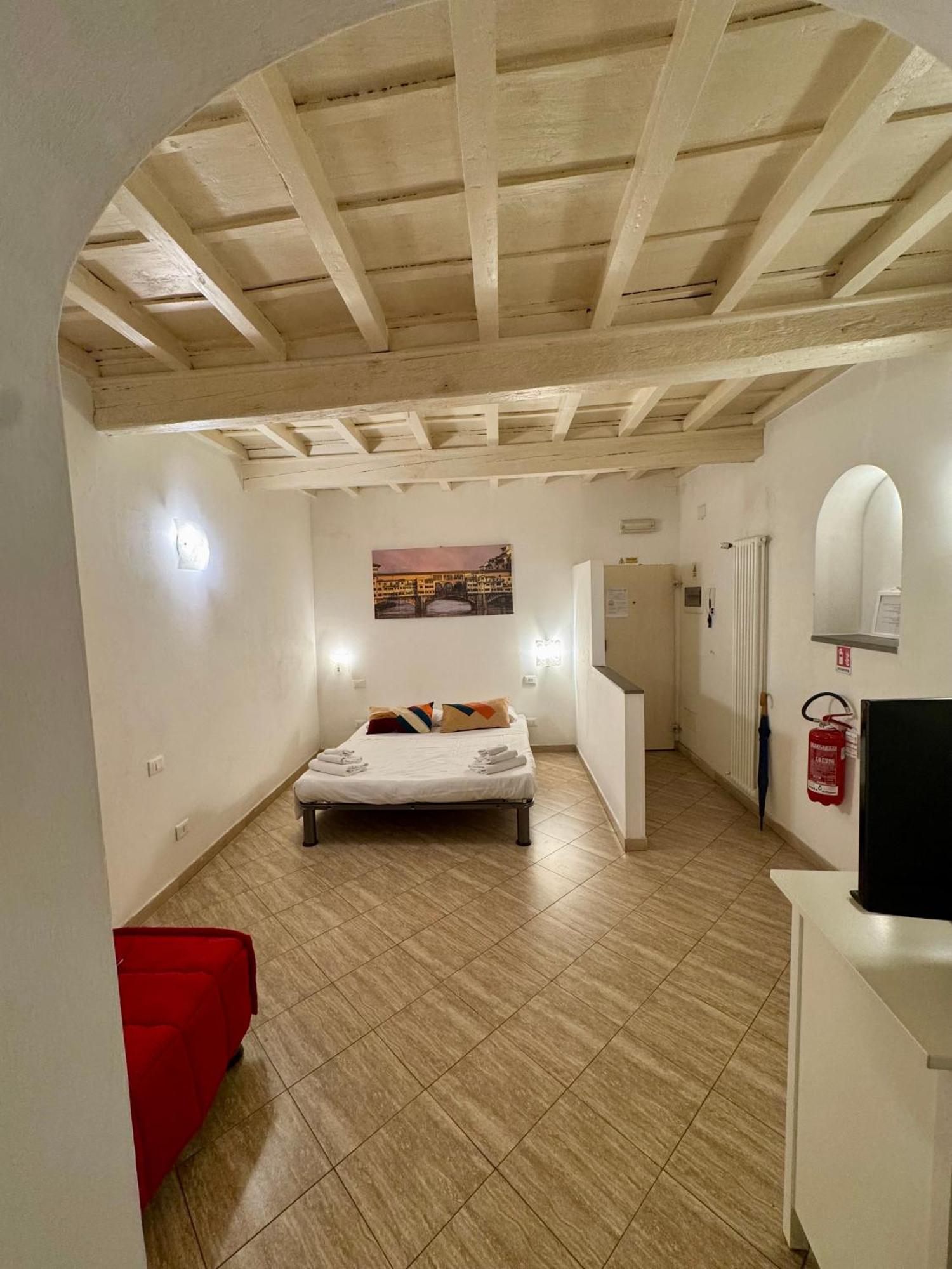 Lovely Portion Of Property Few Steps From Basilica Santa Croce 피렌체 외부 사진